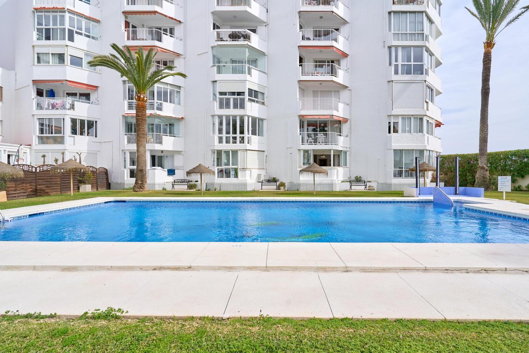 Comfortable Studio Apt Nerja Kültér fotó