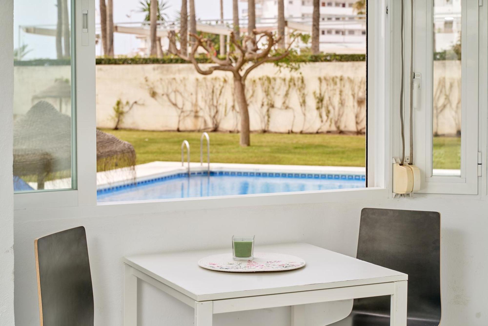 Comfortable Studio Apt Nerja Kültér fotó