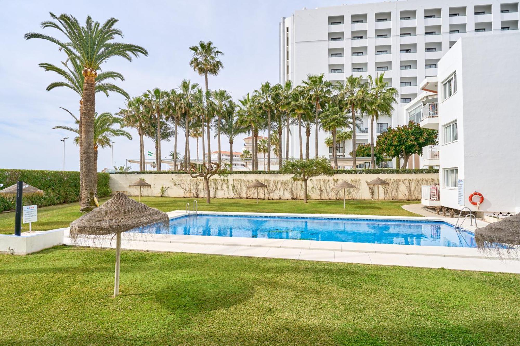 Comfortable Studio Apt Nerja Kültér fotó